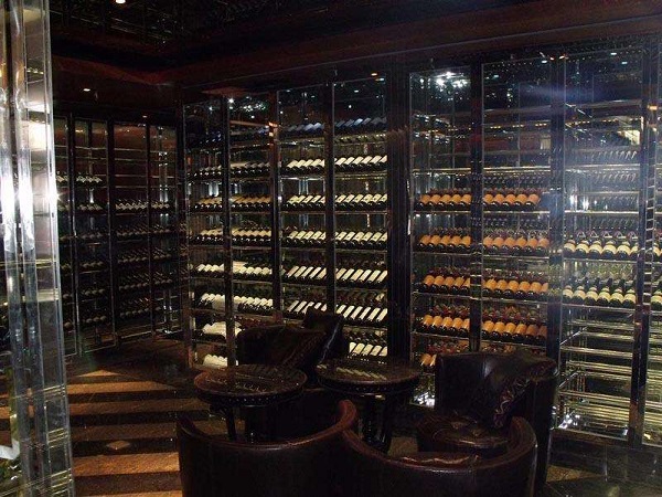 不锈钢酒柜效果图展示